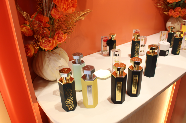 مراجعة عطور Reef · خصم 5% مع كود B64 – تجربتي الصادقة مع Reef 10 و 15 و 42 و Veridian